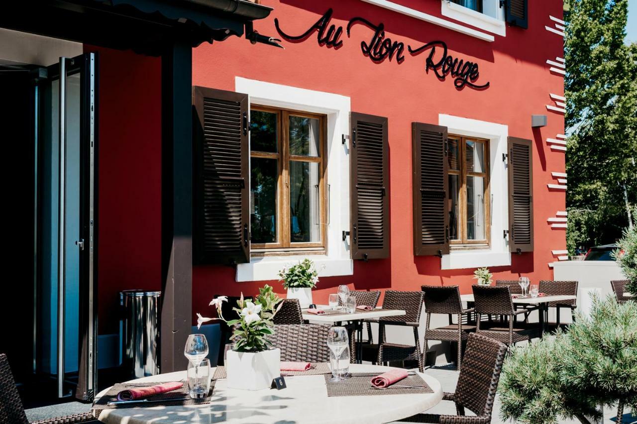 Logis Hotel Restaurant Au Lion Rouge Bartenheim Exterior photo